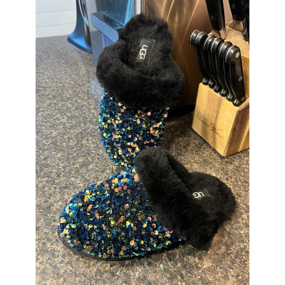 Like New UGG Australia Scuffette II Stellar Sequin Slip on Slippers Black - Picture 11 of 11